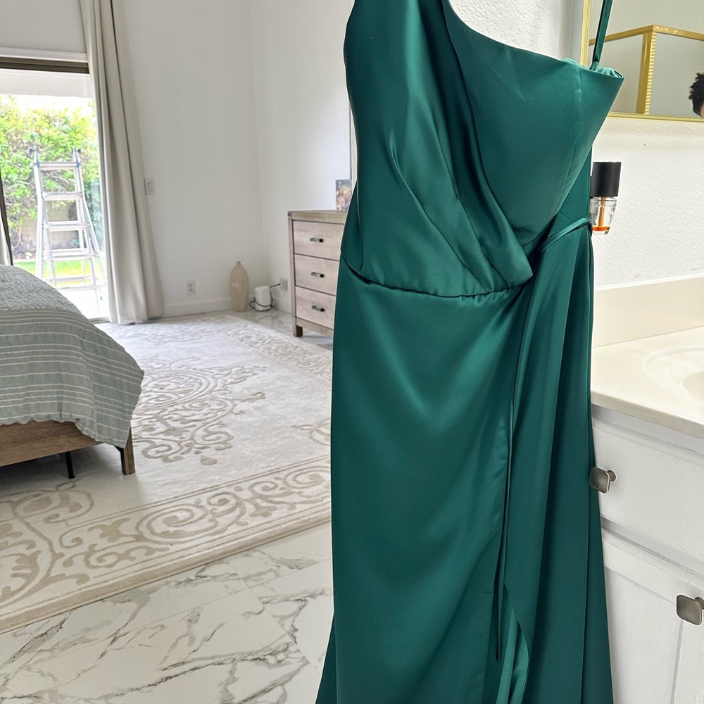 Elegant Green Satin Gown